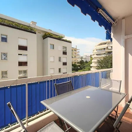 Frgk Alexandre Iii Elegant T2 Terrasse Standing & Securisee